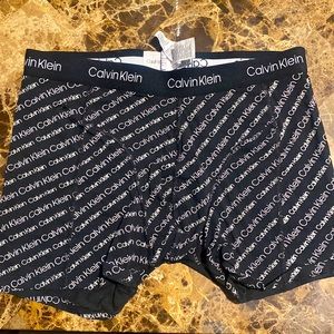 Calvin Klein large. Not used yet. NWOT